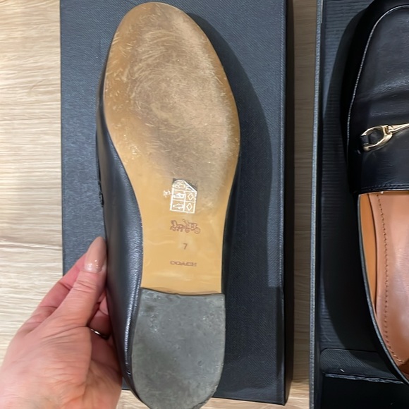 COACH Haley loafer - size 7 - Picture 3 of 5